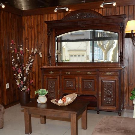 Hotel Leoncia Κολονία ντε Σακραμεντο Εξωτερικό φωτογραφία